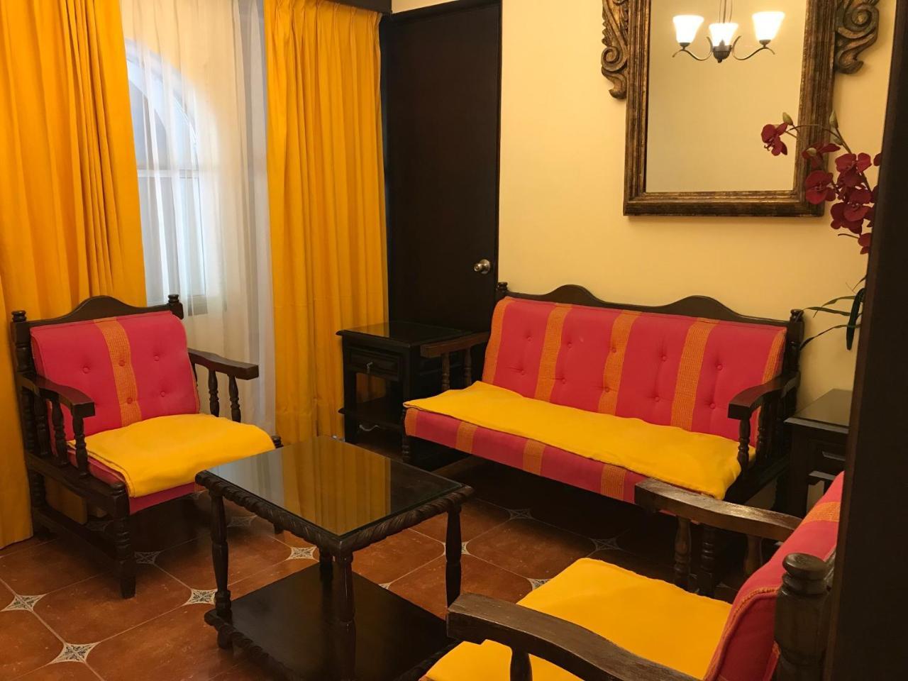Hotel Valles Сьюдад-Вальес Экстерьер фото