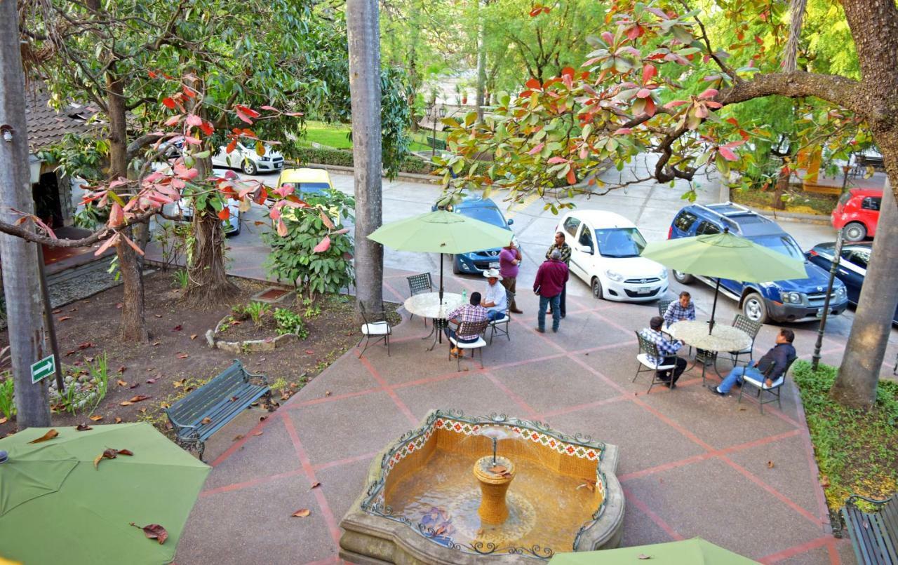 Hotel Valles Сьюдад-Вальес Экстерьер фото